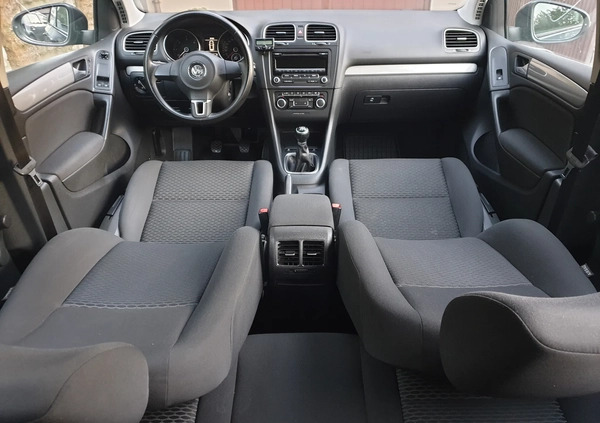 Volkswagen Golf cena 28000 przebieg: 132000, rok produkcji 2012 z Siemiatycze małe 56